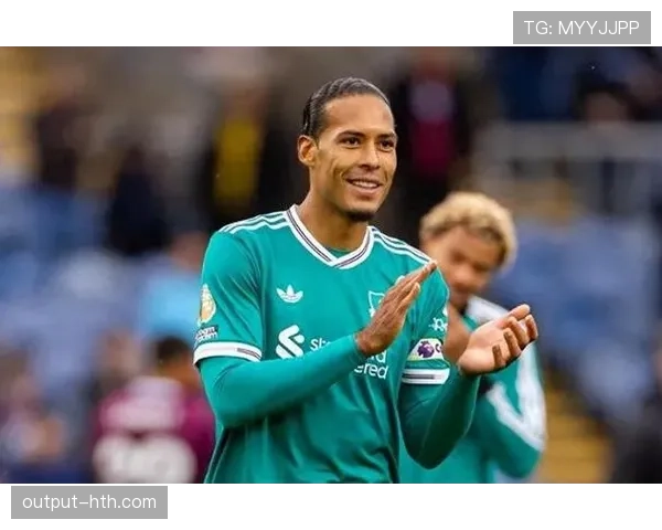 范戴克再度入选FIFA年度最佳阵容，彰显世界级后防实力