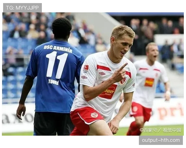 普林斯率领洛杉矶铁人队逆转取胜，球队士气大振