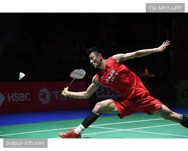 谌龙退役后天天五点起床遛弯,这生物钟是拿冠军练出来的吧 谌龙退役后天天五点起床遛弯,这生物钟是拿冠军练出来的吧